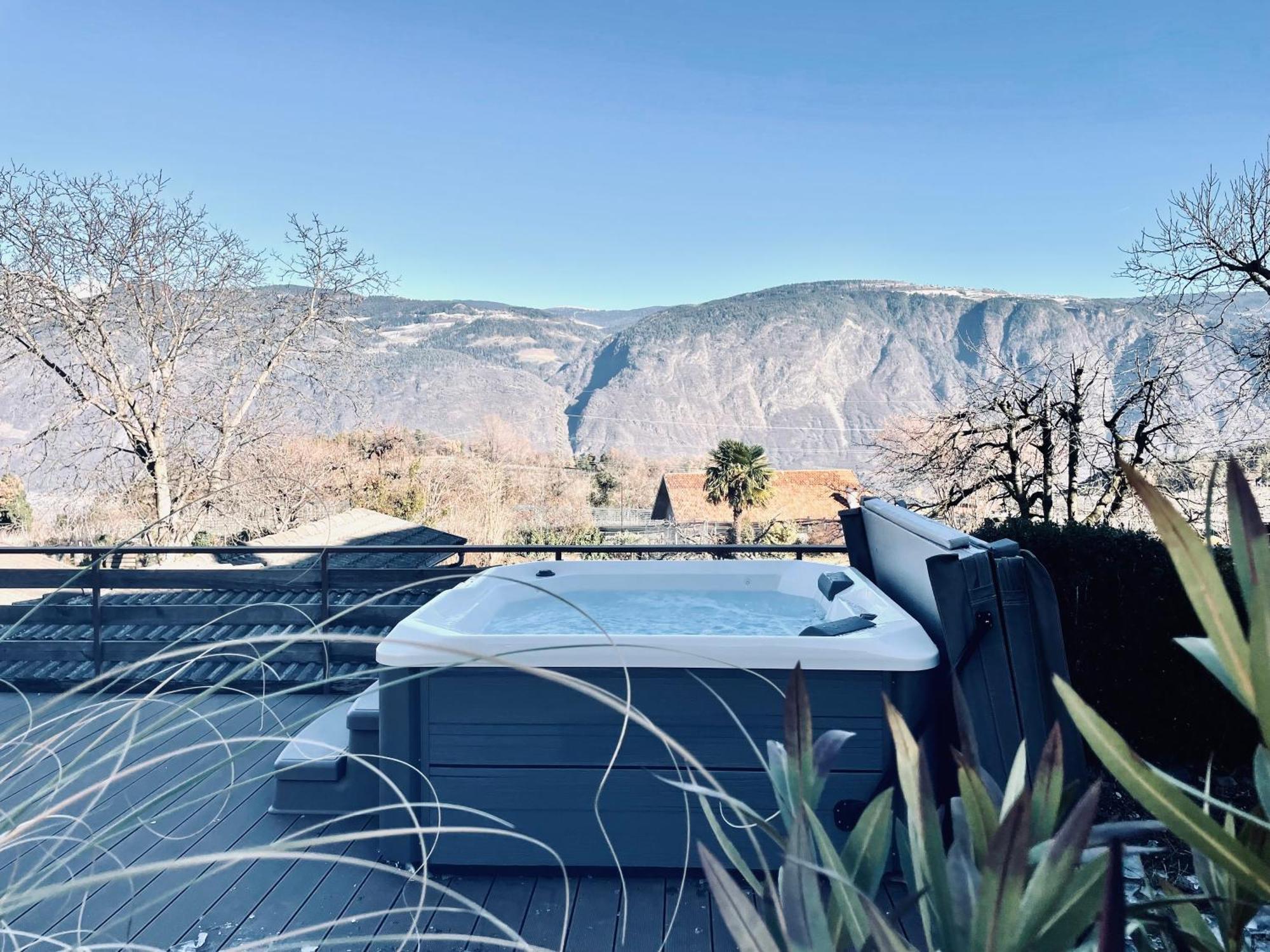 Mountain View Suites Tisens Bagian luar foto