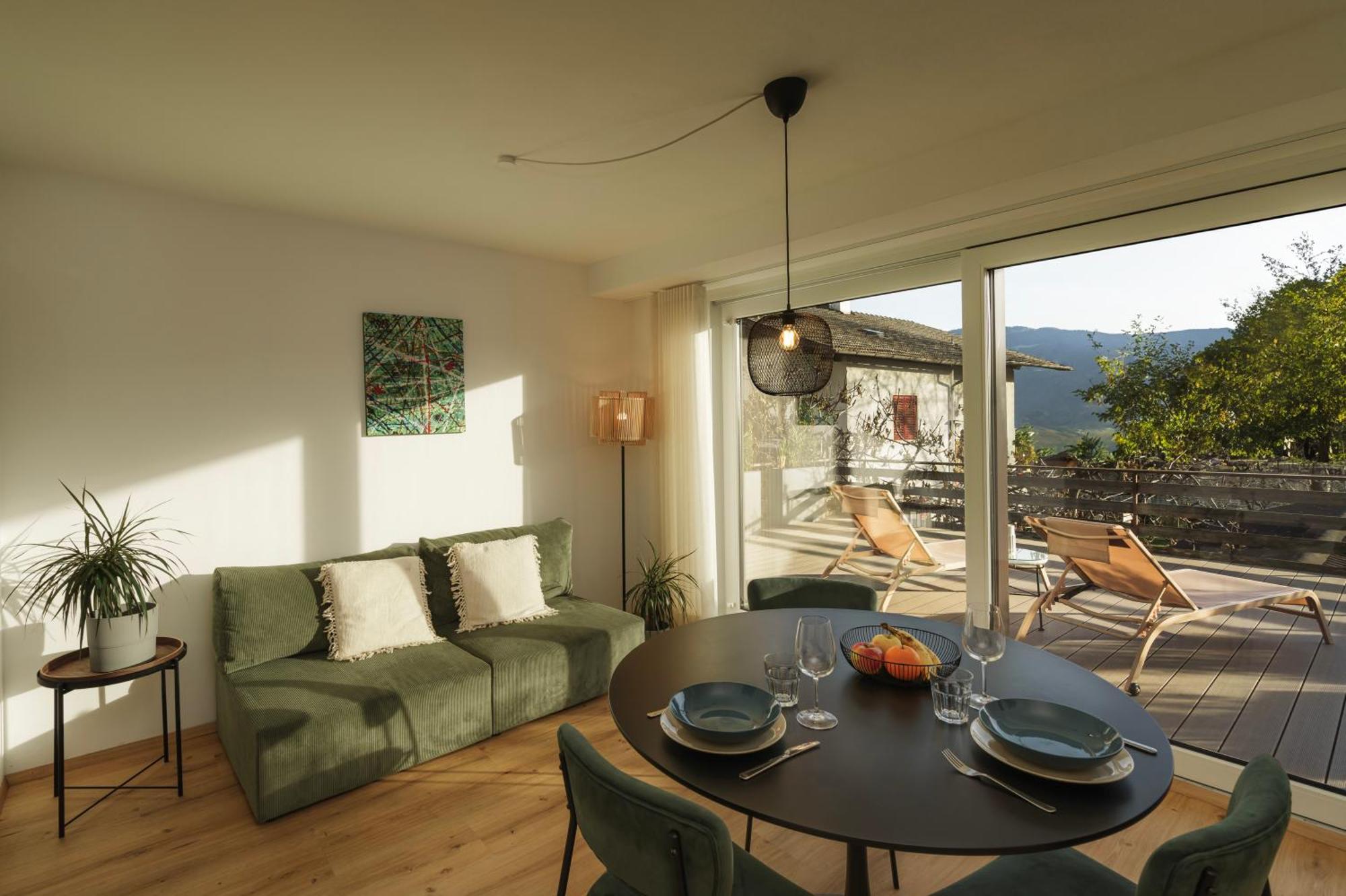 Mountain View Suites Tisens Bagian luar foto