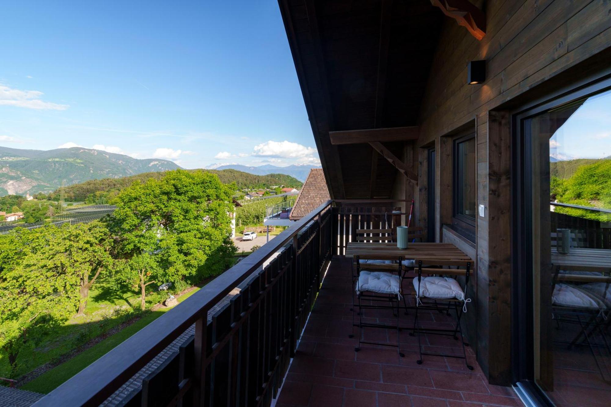 Mountain View Suites Tisens Bagian luar foto