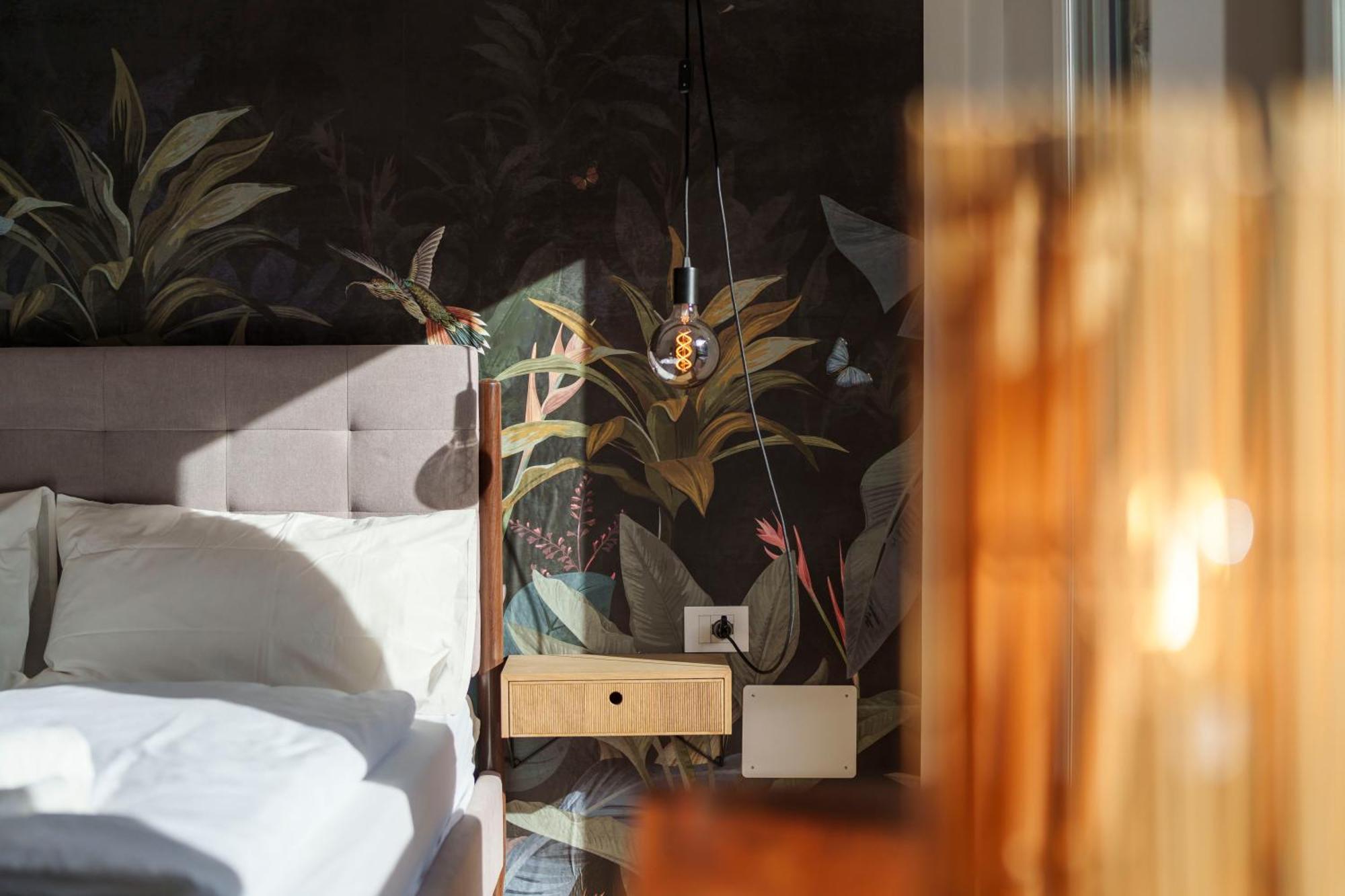 Mountain View Suites Tisens Bagian luar foto
