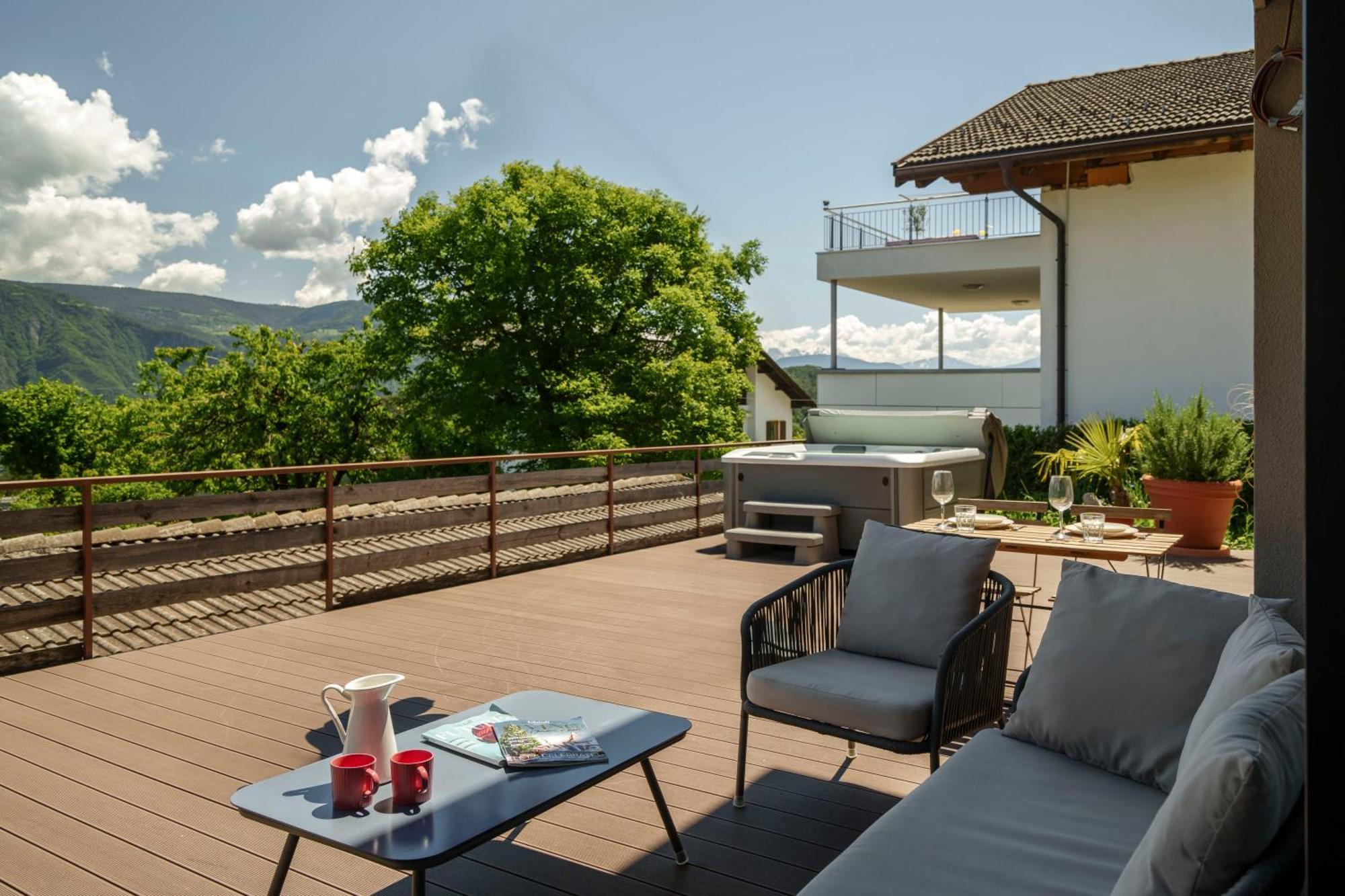 Mountain View Suites Tisens Bagian luar foto