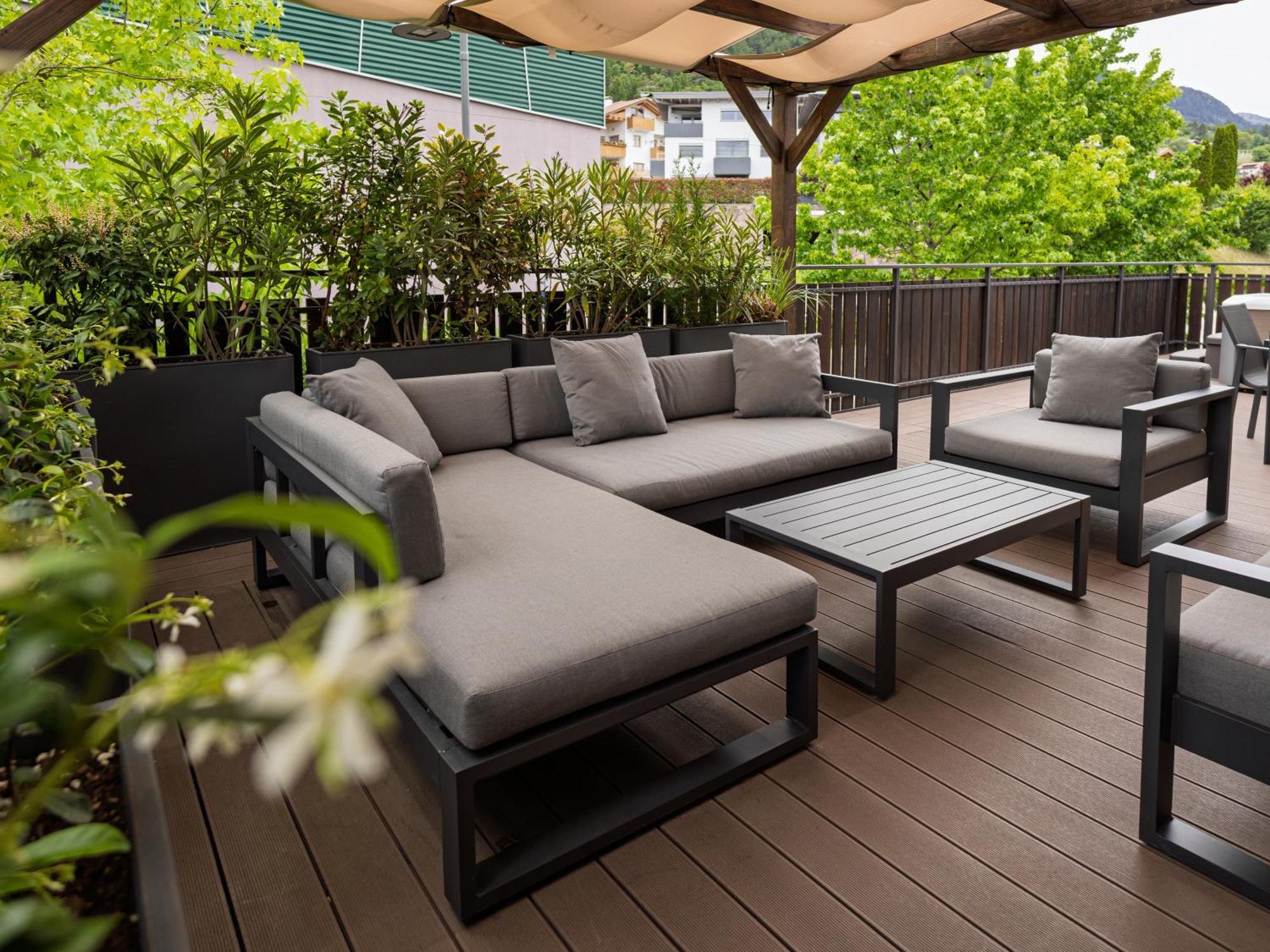 Mountain View Suites Tisens Bagian luar foto