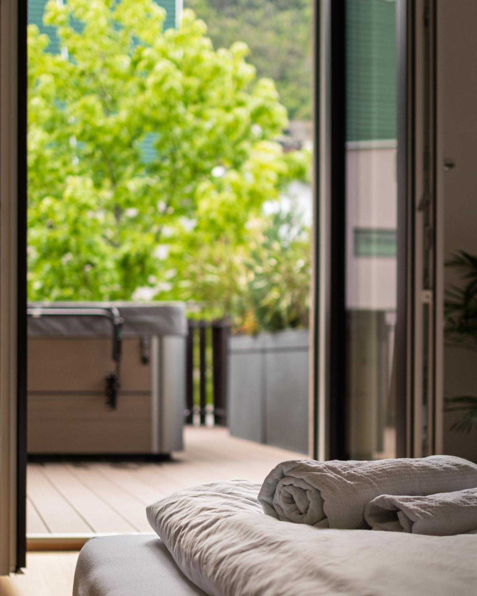 Mountain View Suites Tisens Bagian luar foto